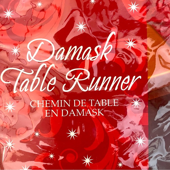 Amscan Red Damask Table Runner 6 Feet - Picture 3 of 7